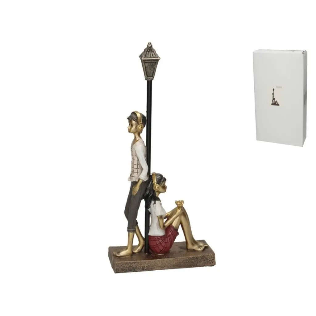 [SET-PRJ-NÑS] Escultura Romántica de Pareja con Farol – Decoración Elegante (37 cm)